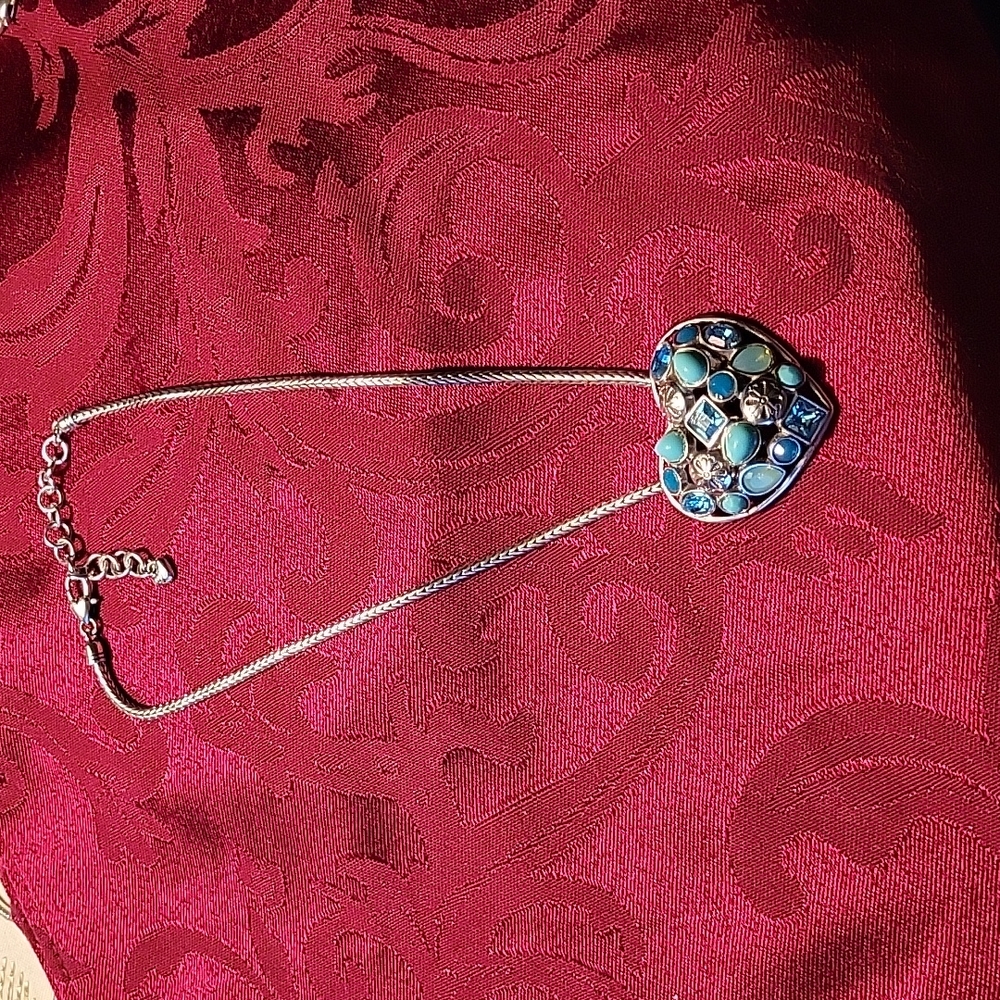 Brighton Turquoise Colored Stone Necklace w Crystals.